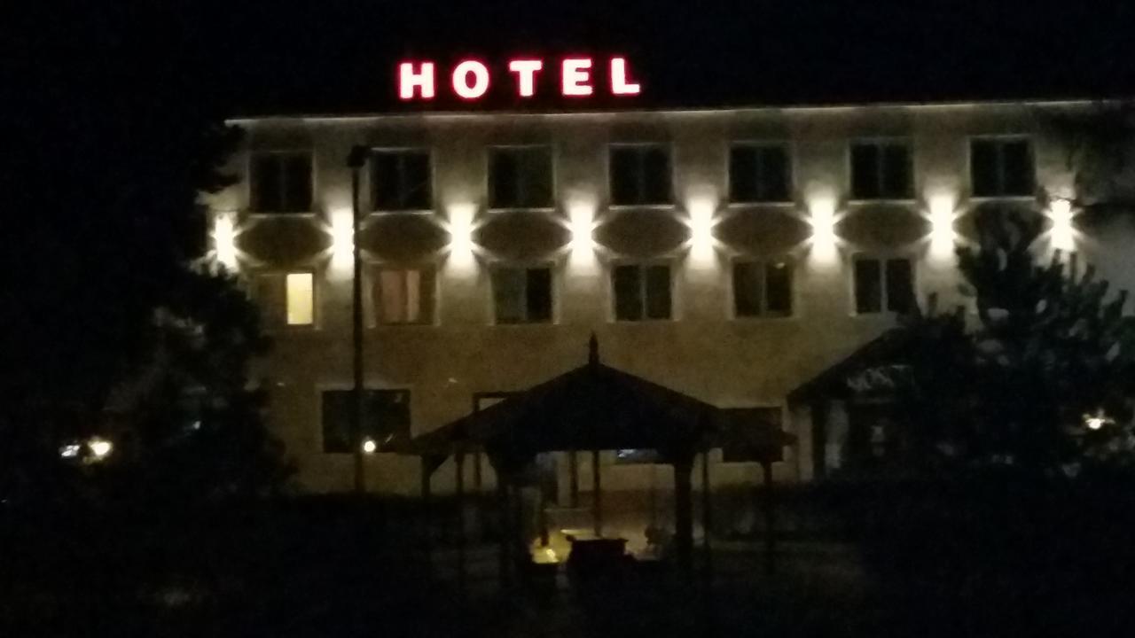 Hotel Gosciniec Włocławek Extérieur photo